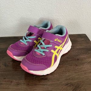 Girls ASICS